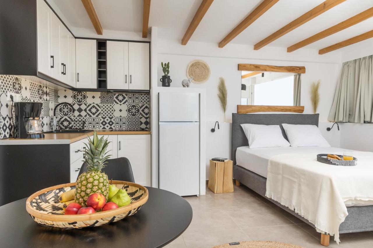 37 2 Heaven Apartment Naxos City Exterior photo